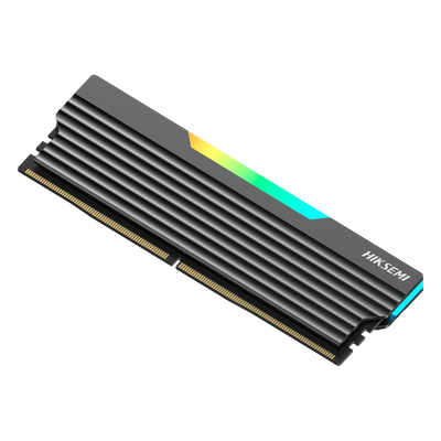 Módulo de Memoria RAM DDR4 / 16 GB / 3200 MHz / CL19 / RGB / UDIMM / 133.35 x 31.25 x 1.4 mm / 0°C a 85°C / 4.38 x 1.03 x 0.05 in