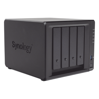 Servidor NAS de escritorio con 4 bahías / Expandible a 9 bahías / Hasta 144 TB
