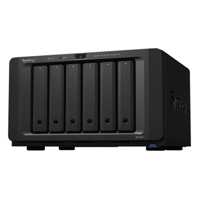 NAS de 6 Bahías / Procesador AMD Ryzen V1500B 4 Núcleos 2.2 GHz / 4 GB DDR4 ECC Expandible a 32 GB / Puerto 10GbE RJ-45 / Expansión a 16 Bahías / 2 Ranuras M.2 NVMe / RAID Híbrido